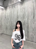 T4237 | 迷彩數字印花露肩大T👣（2色入）